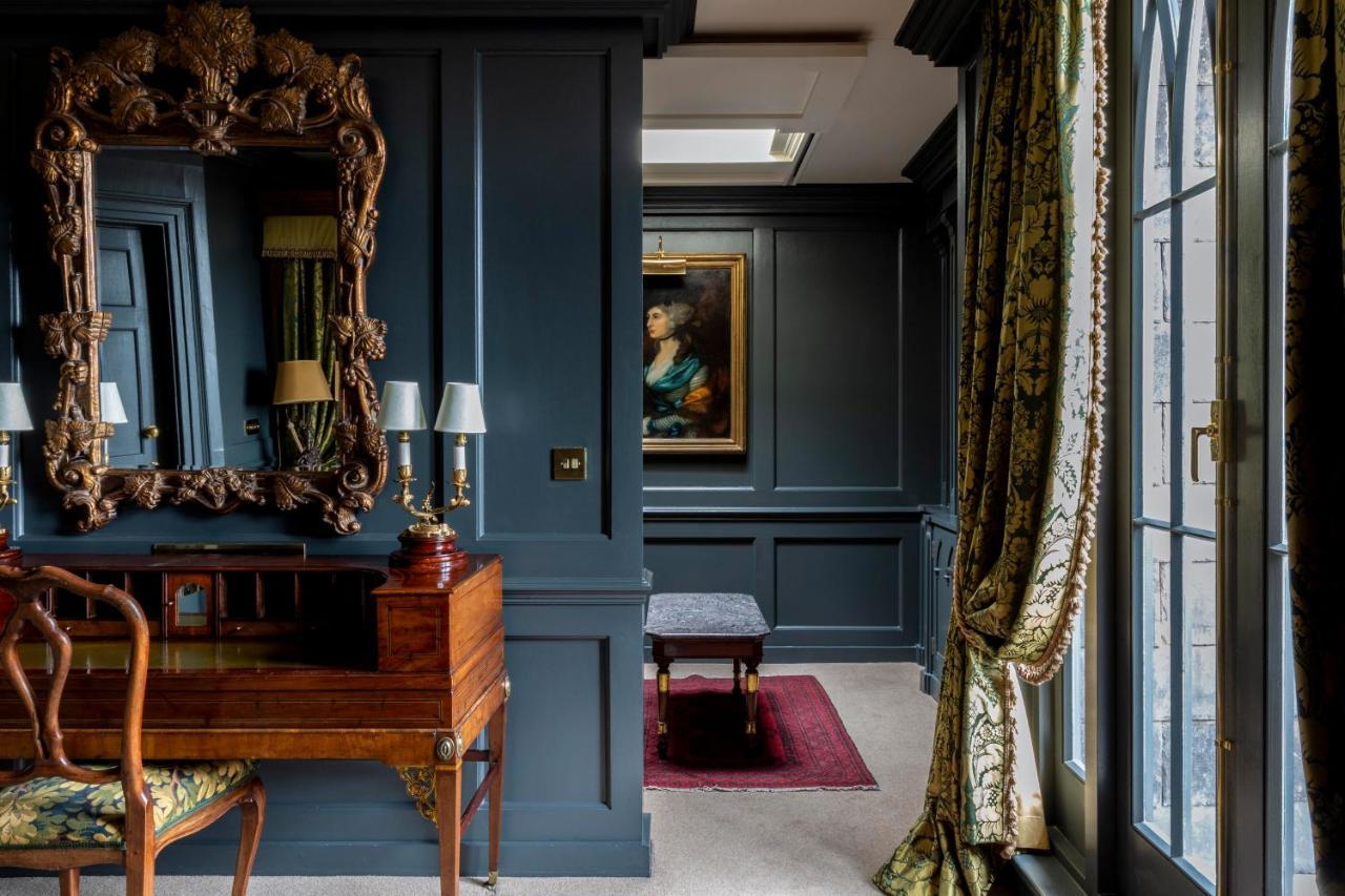 Batty Langley'S Hotel London Eksteriør billede The interior of the house