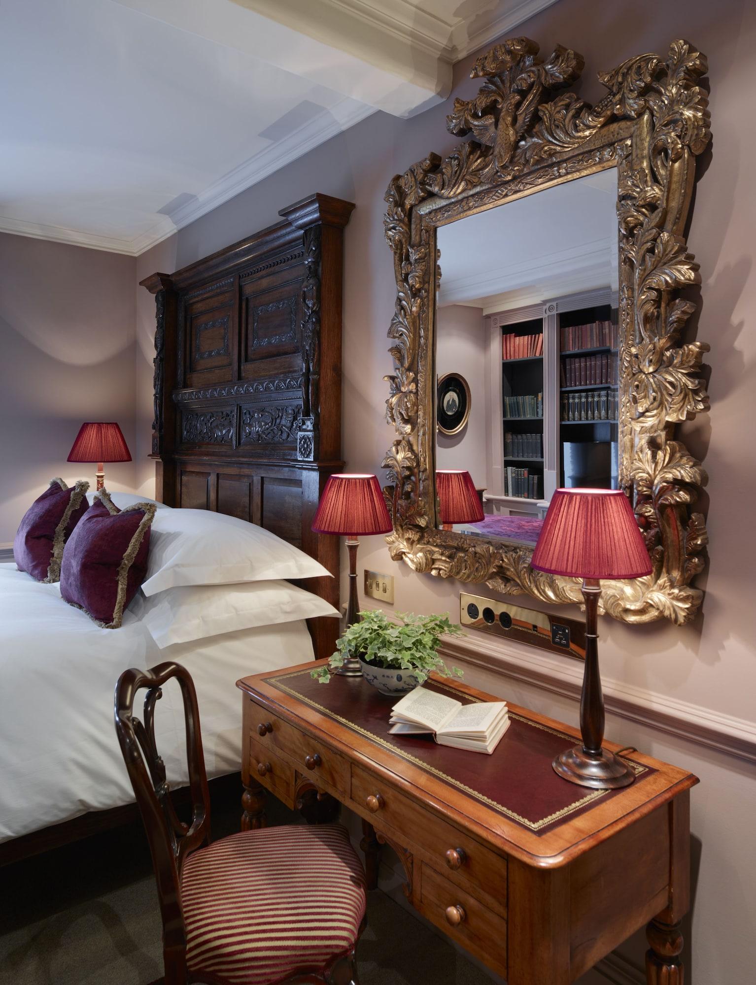 Batty Langley'S Hotel London Eksteriør billede A bedroom at the hotel