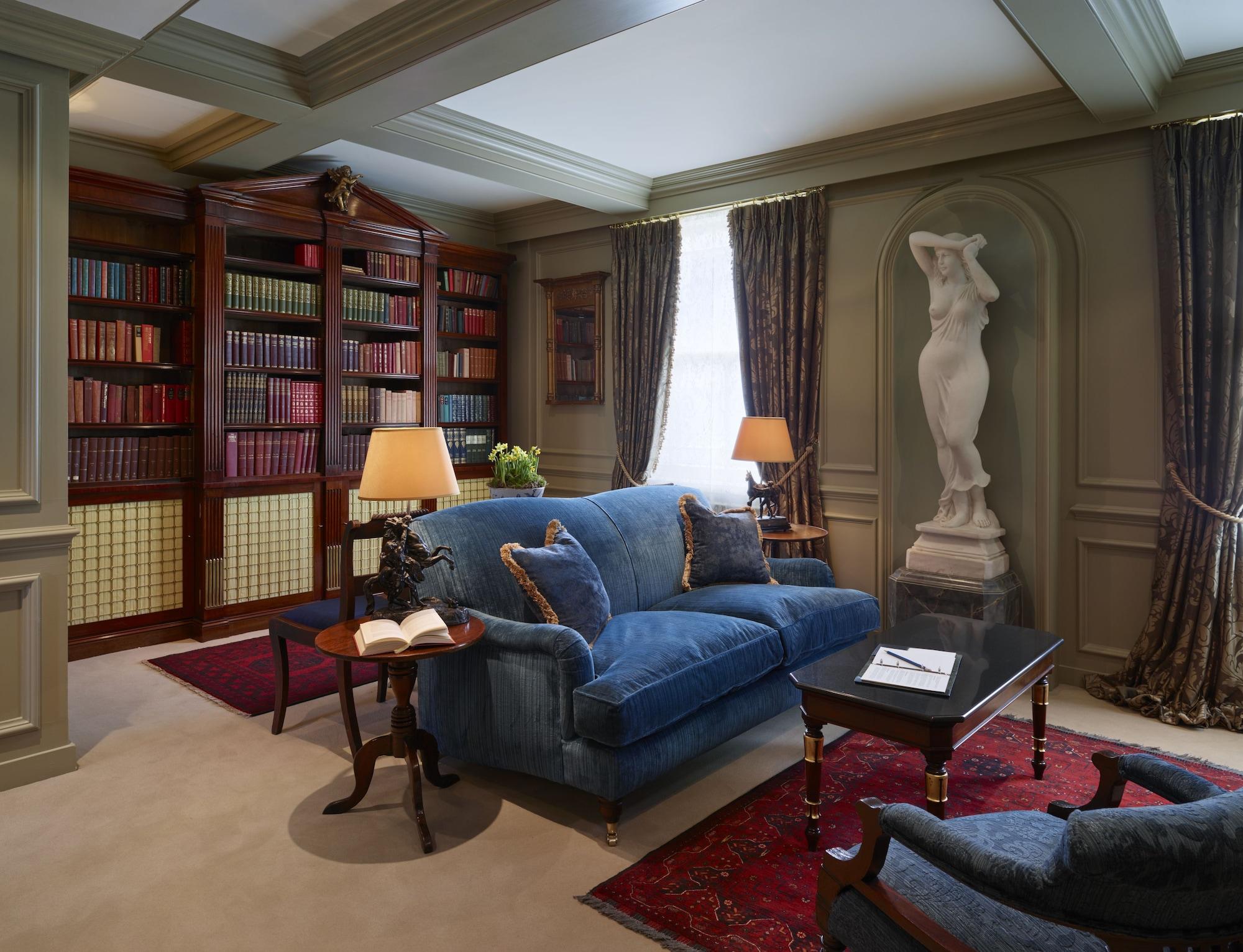 Batty Langley'S Hotel London Eksteriør billede Library